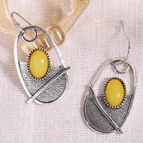 925 Sterling Silver Plated Yellow Synthetic Stone Boho Earrings - Picture 2 of 5